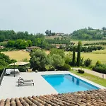 Poggio, Flat With Swimming Pool Apartment *