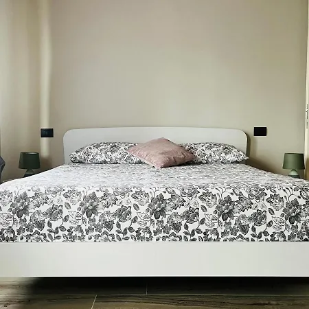 Poggio, Flat With Swimming Pool *